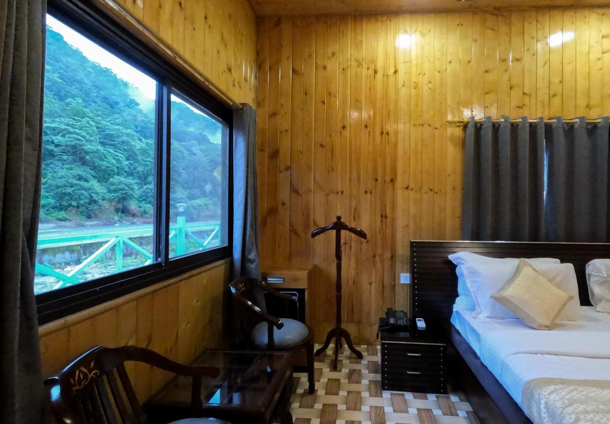 Mr River Resort - Mohanchatti Рішикеш Екстер'єр фото
